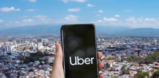 Uber en Salta/ La aplicación será para taxistas y el costo será del 25% por viaje