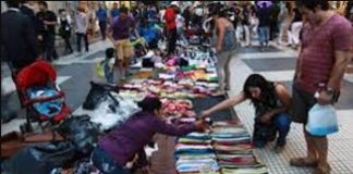 Vendedores ambulantes piden volver a vender en el centro