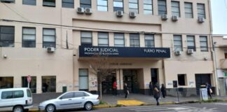 BUENOS AIRES: Condenaron a una mujer policía por asesinar a un vecino al que acusaba de abusar de sus hermanas