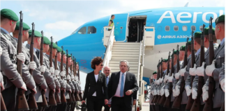 Alberto Fernández inicia su última gira internacional con la cumbre del G-20 y nuevas críticas al FMI