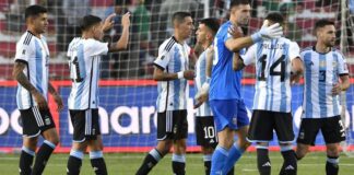 Sin Messi, la Selección Argentina le ganó 3-0 a Bolivia en la altura de La Paz