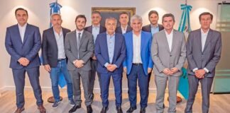 Gobernadores se reúnen para discutir apoyo a la Ley Ómnibus