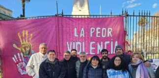 Organizaciones se manifestaron en Plaza de Mayo con la consigna “La peor violencia es el hambre”.