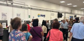 Un jubilado se roció con nafta adentro del PAMI y amenazó con prenderse fuego