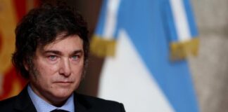 La imagen negativa de Javier Milei llegó al 49,6% y marca su peor registro desde 2024