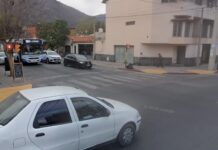 Robo silencioso en una cafetería de Salta deja a los dueños desconcertados
