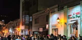 Estudiantes del Instituto Ramón Carrillo protestaron por falta de infraestructura e insumos