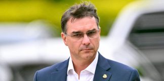 Flávio Bolsonaro apoyó a Milei y prometió recomponer el vínculo con Argentina