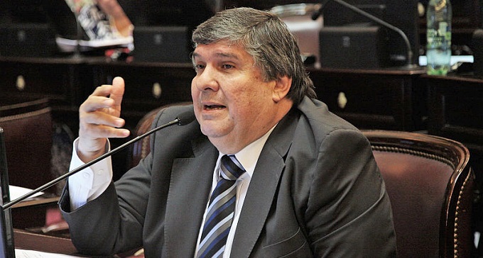 JOSÉ MAYANS