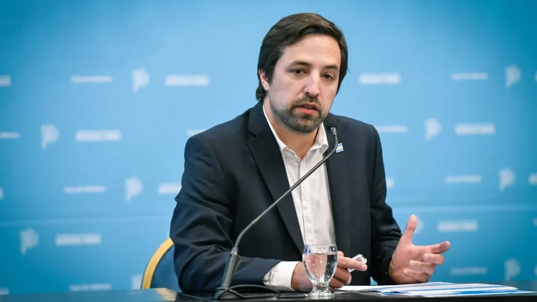 NICOLAS KREPLAK
