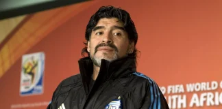 Se reanuda el juicio por la muerte de Maradona tras el escándalo por los estudios de su padre