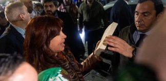 El peronismo recordó el atentado contra Cristina y reclamó “nunca más la violencia política”
