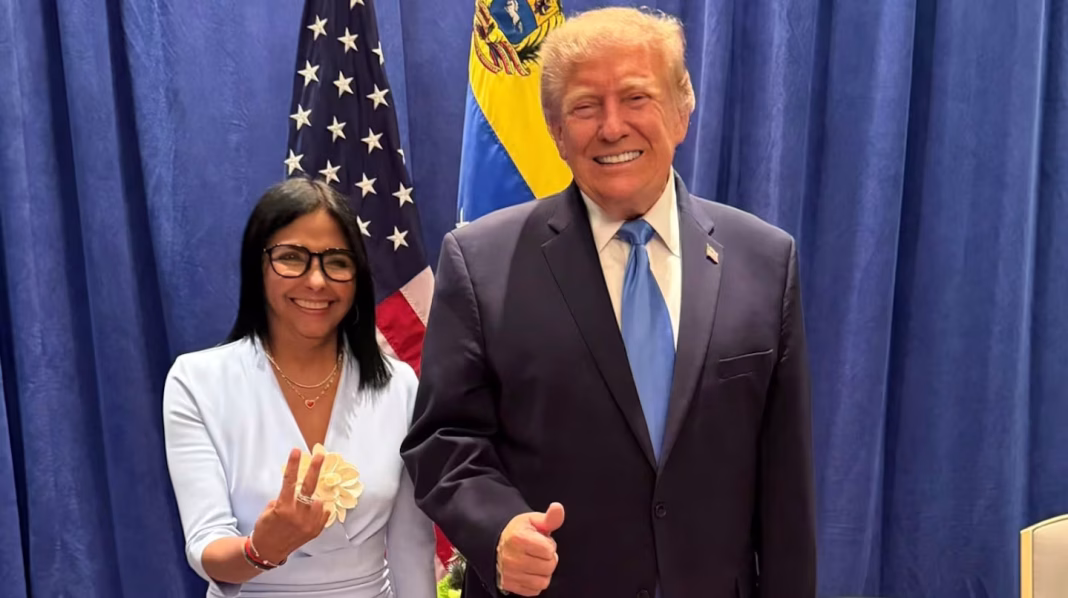 TRUMP - DELCY RODRIGUEZ