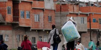 El INDEC difunde el dato de pobreza del primer semestre y estiman que rondará el 30%