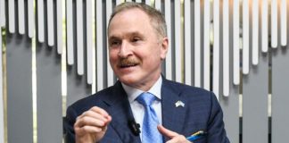 Argentina y Estados Unidos firmaron un acuerdo por US$7000 millones para impulsar obras de infraestructura
