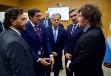 El Gobierno necesita 16 votos para eliminar las PASO y acelera las negociaciones en el Senado