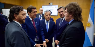 El Gobierno necesita 16 votos para eliminar las PASO y acelera las negociaciones en el Senado