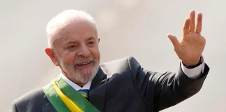 Lula desafió a Flávio Bolsonaro a apoyar la reducción de la jornada laboral en Brasil