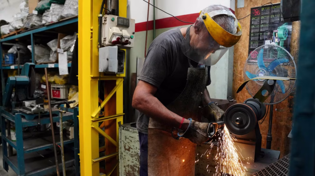 INDUSTRIA ARGENTINA