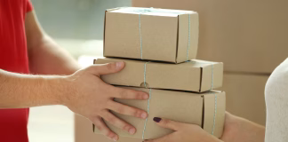 Las compras por courier superaron en nueve meses todo lo importado durante 2025