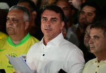 La Corte Suprema de Brasil investigará a Flávio Bolsonaro por una presunta injerencia de Estados Unidos en las elecciones