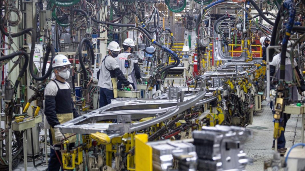 INDUSTRIA